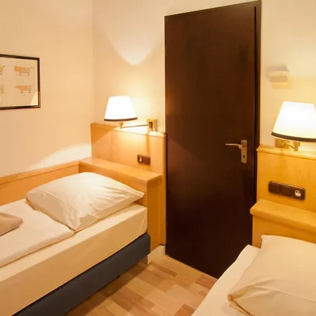 Eifelblick Ueber Dem